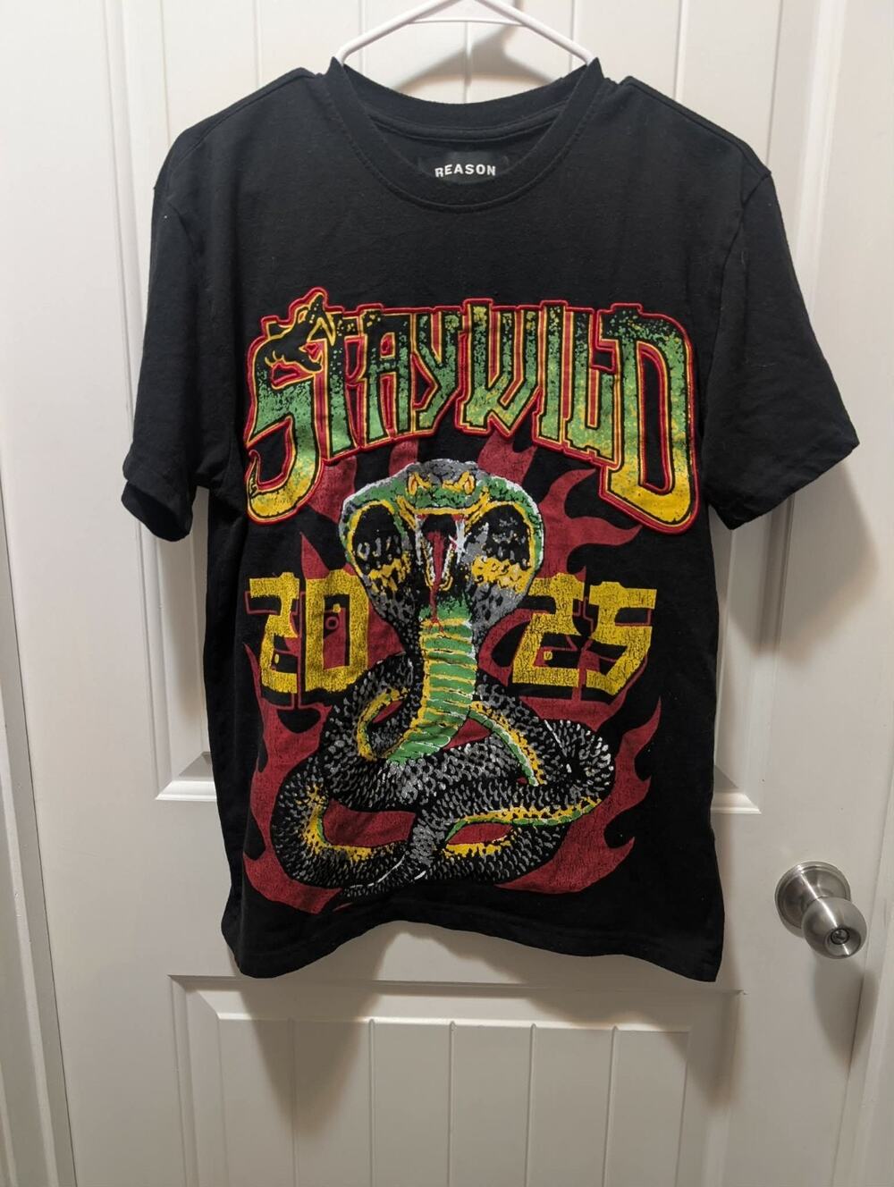 REASON Brand Men's T-Shirt STAY WILD World Tour 2025 WATCH FOR SNAKES Size M